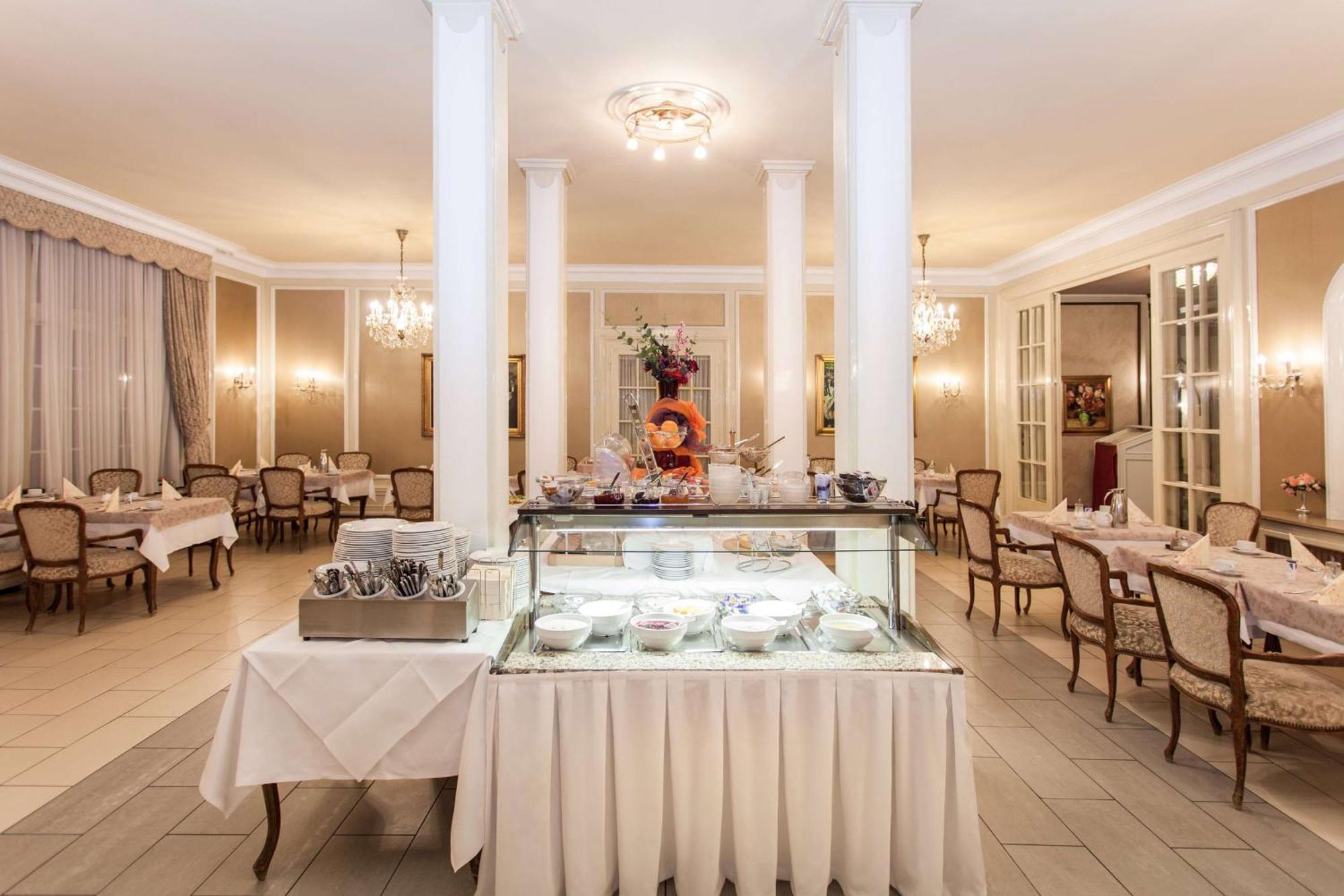 Centro Hotel National Frankfurt City, Trademark Collection By Wyndham Frankfurt am Main Ngoại thất bức ảnh