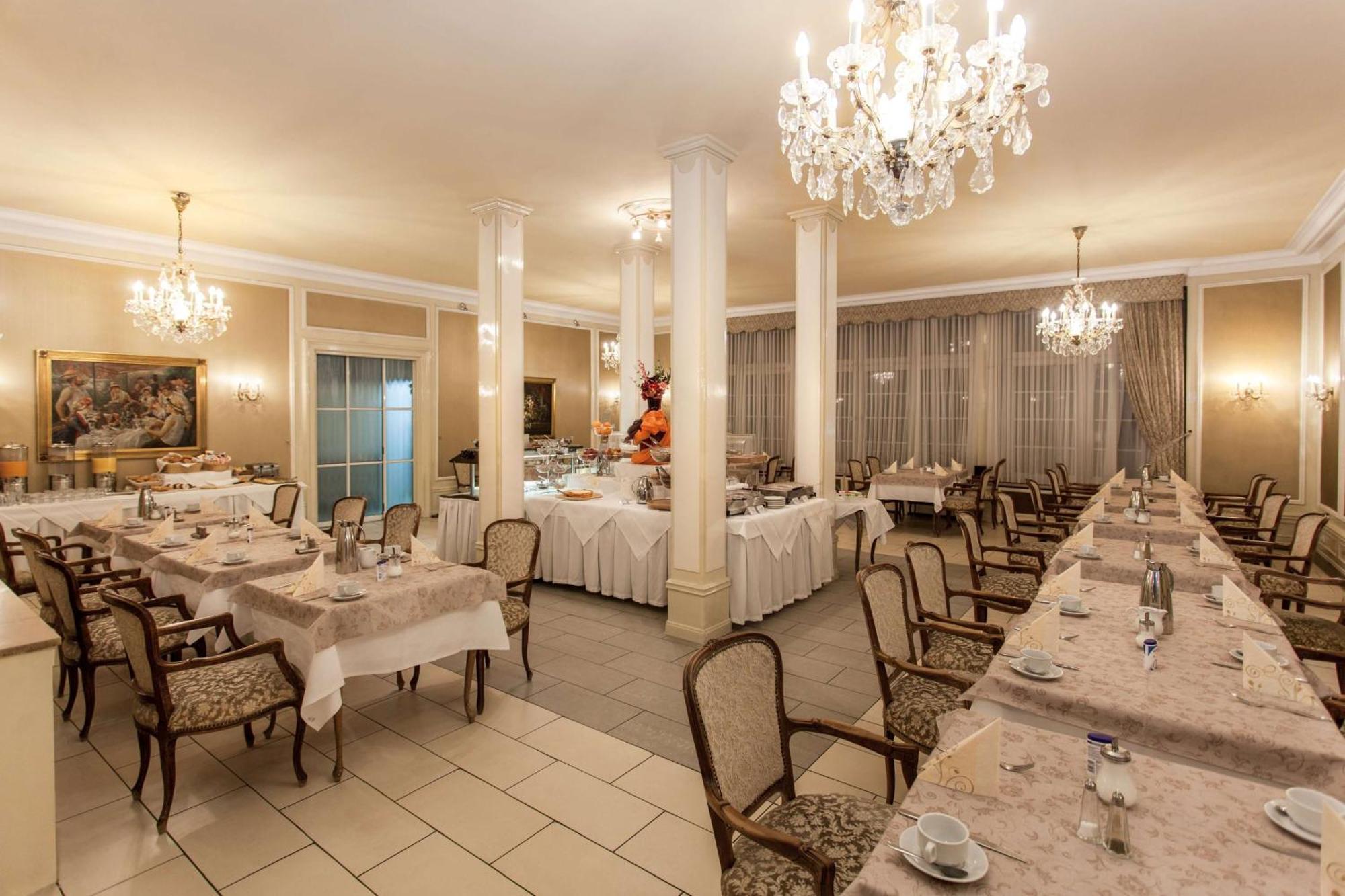 Centro Hotel National Frankfurt City, Trademark Collection By Wyndham Frankfurt am Main Ngoại thất bức ảnh